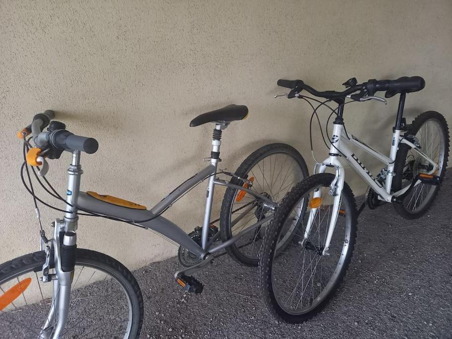 Cosy T2, Meuble De Tourisme 3 Etoiles, Parking Ferme , 2Velos, Wi-Fi Нарбонна Экстерьер фото
